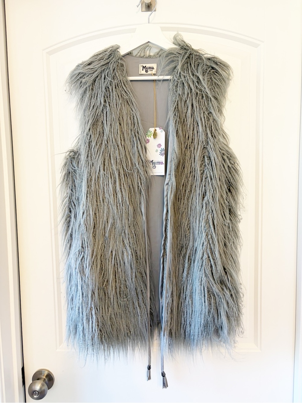 NWT Show Me Your MuMu Light Gray Shag Faux Fur Vest